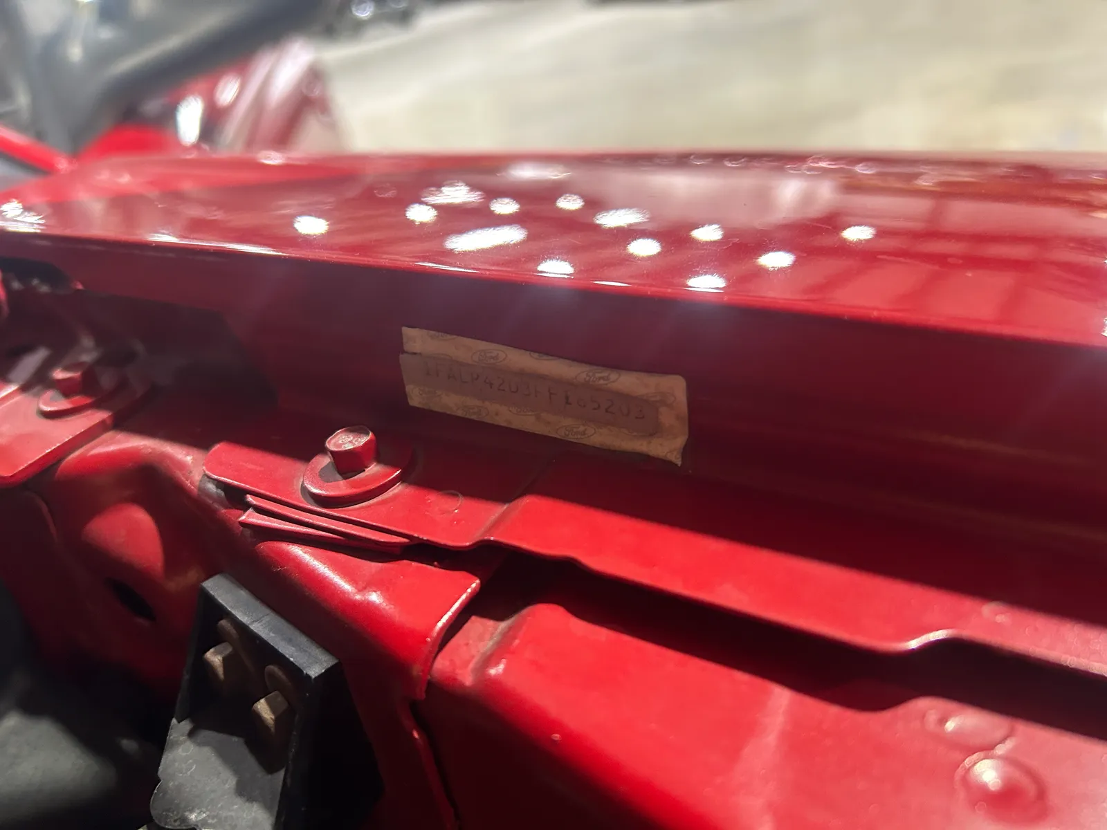 35_Numbers_ DS front fender VIN .JPG
